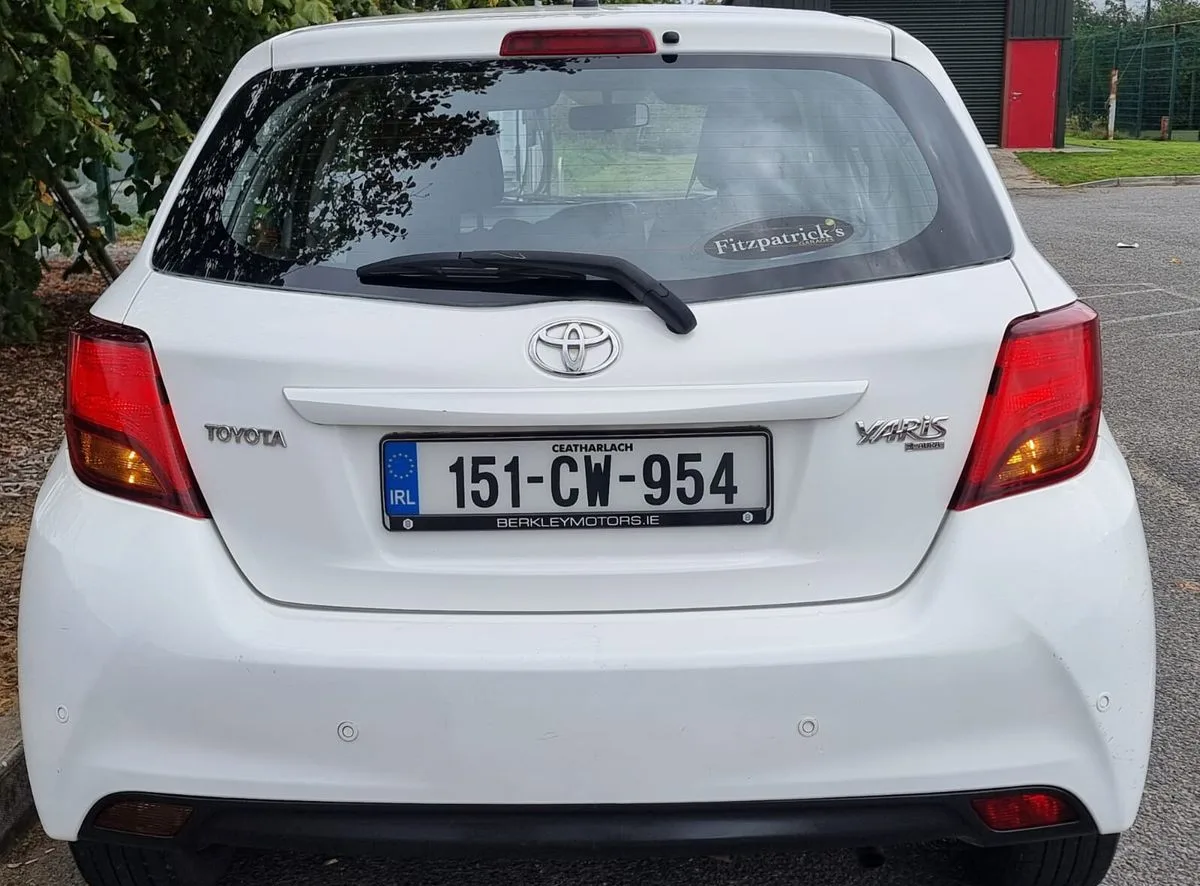 2015 Toyota Yaris – photo 6