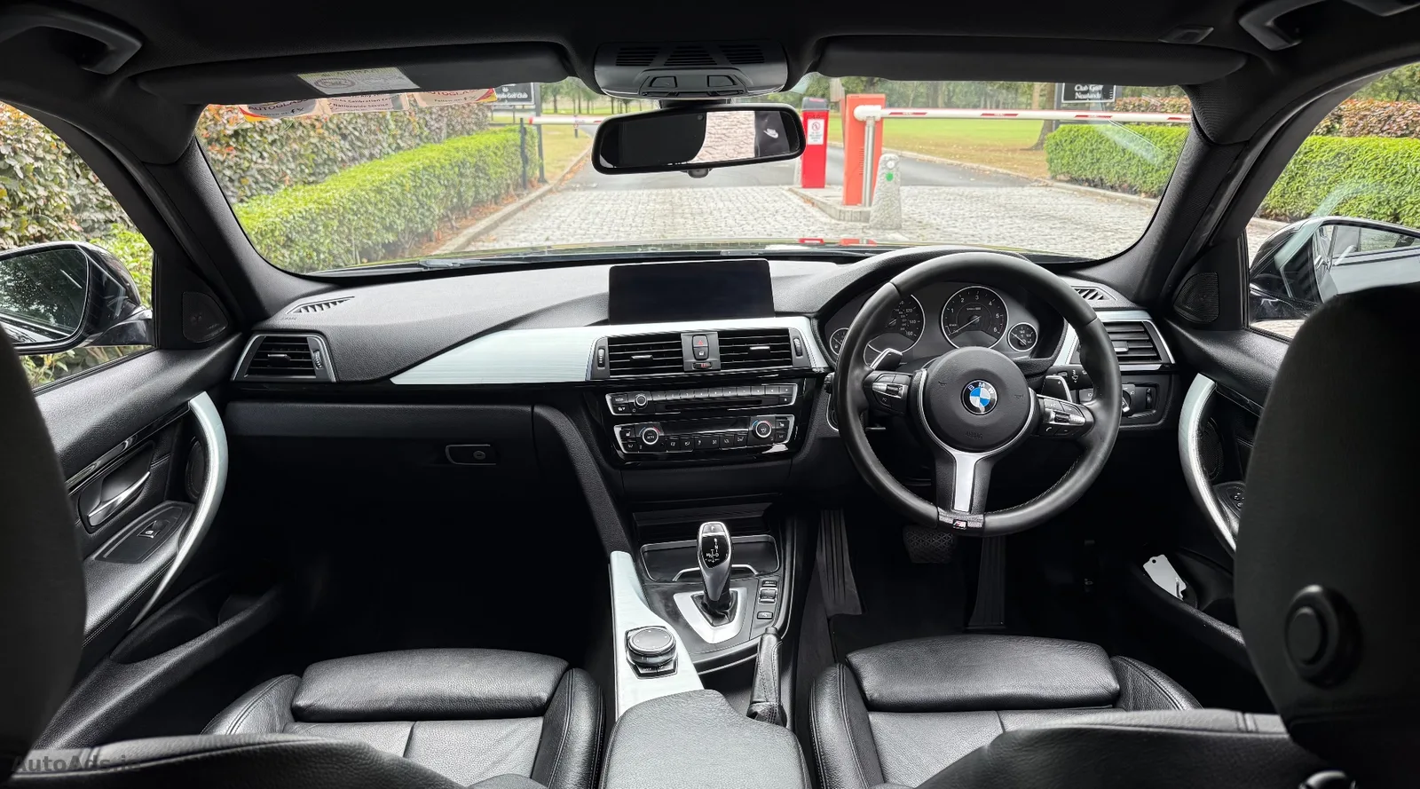 2016 BMW 3 Series – photo 6