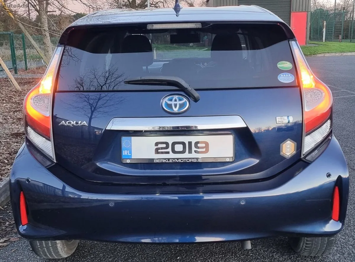 2019 Toyota Aqua – photo 8