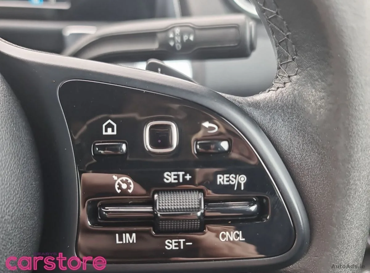 2021 Mercedes-Benz GLB – photo 18
