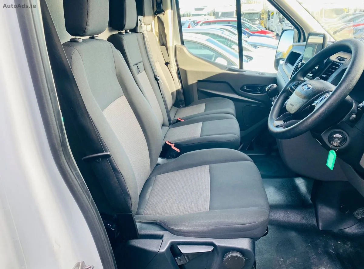 2022 Ford Transit – photo 15