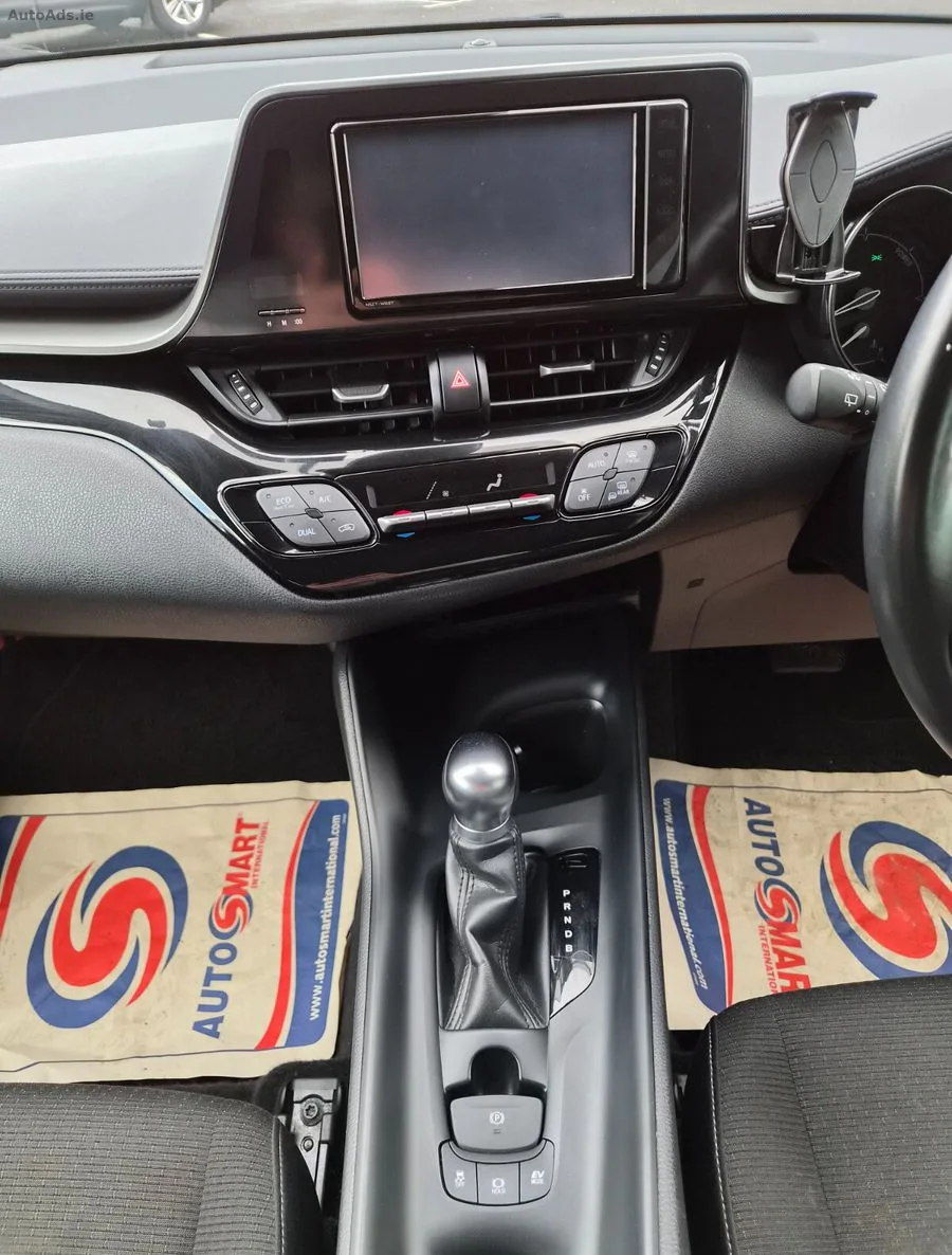 2019 Toyota C-HR – photo 12