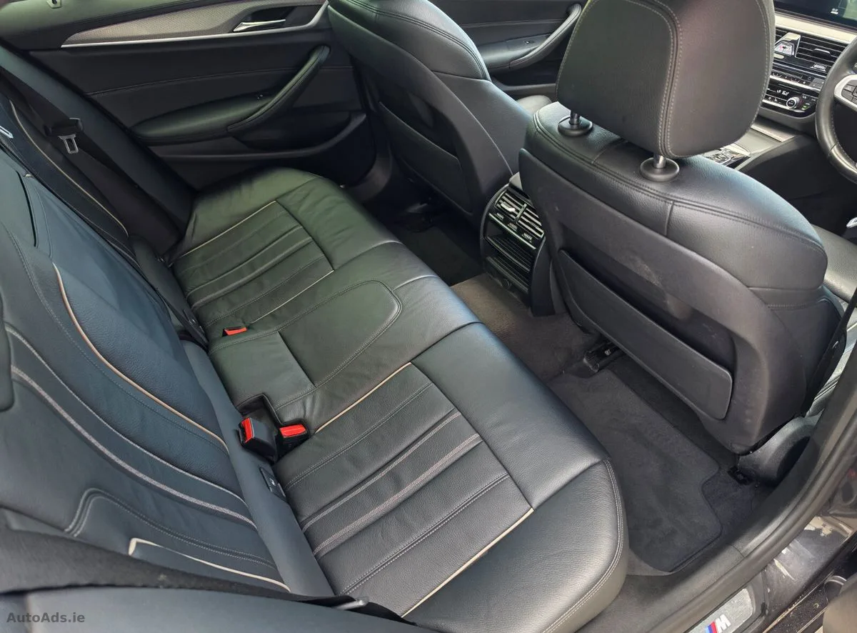 2019 BMW 5-Series – photo 6