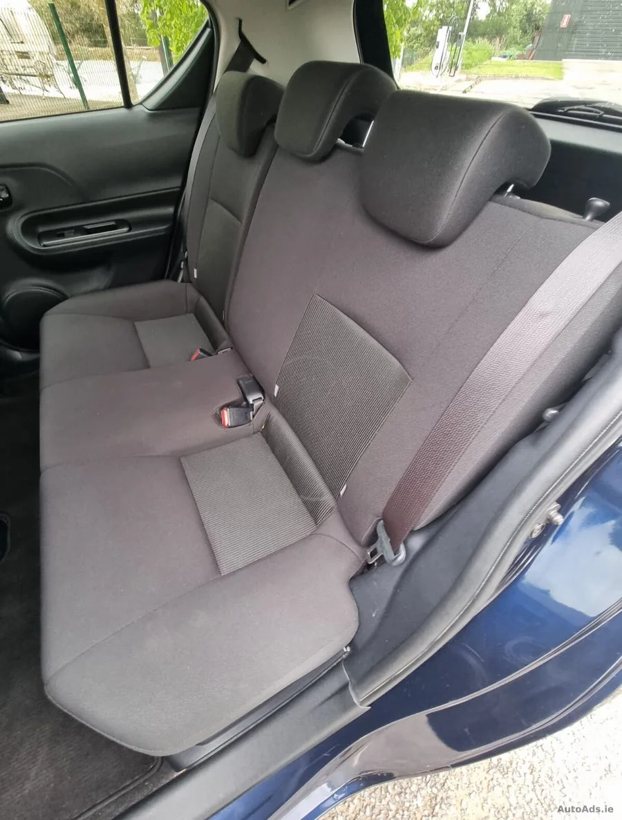 2019 Toyota Aqua – photo 15