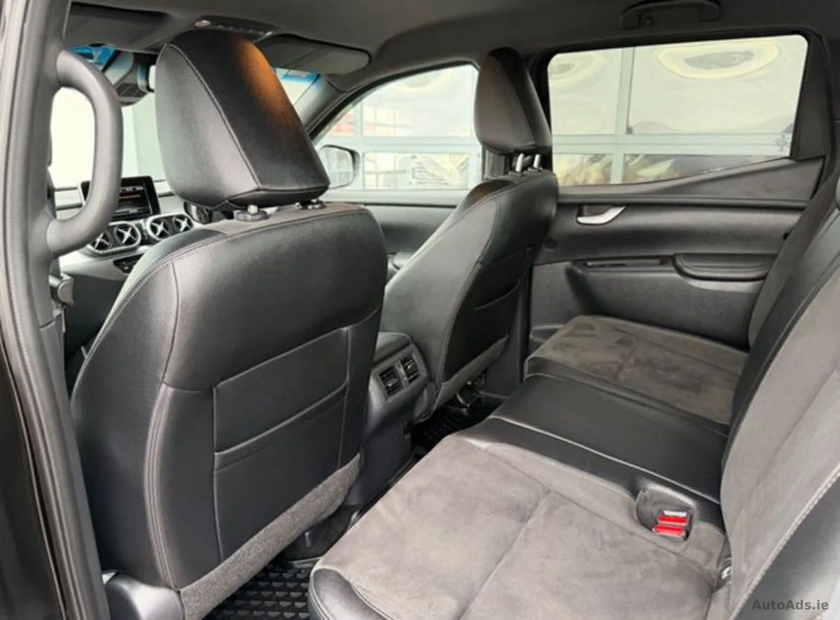 2020 Mercedes-Benz X-Class – photo 14
