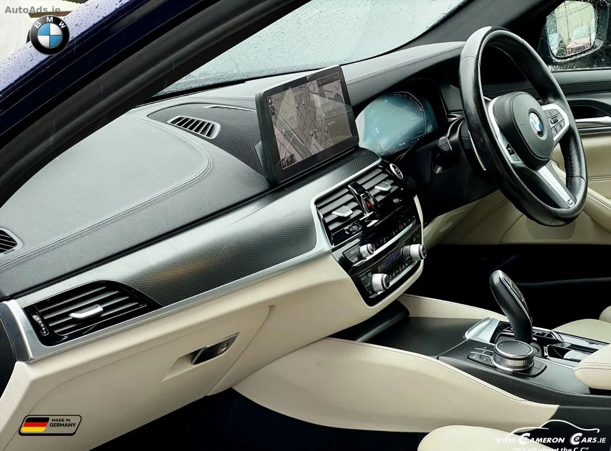 2022 BMW 5-Series – photo 15
