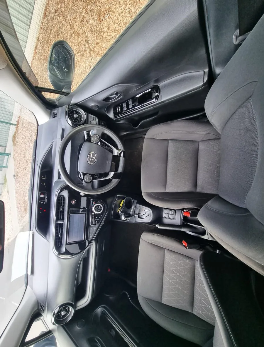 2021 Toyota Aqua – photo 15