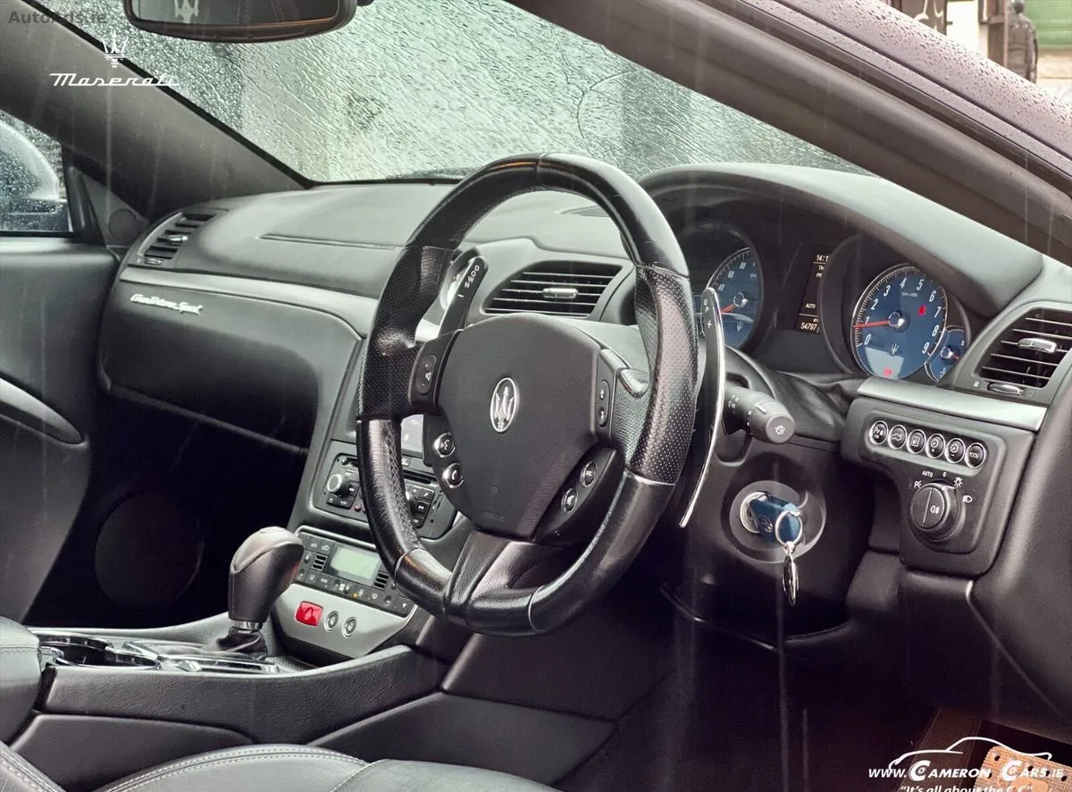 2014 Maserati Gran Turismo – photo 12