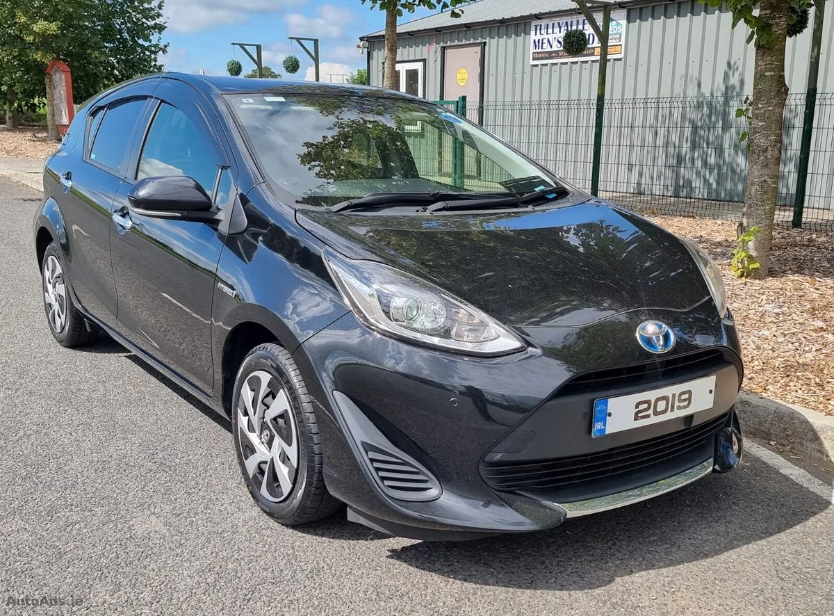 2019 Toyota Aqua – photo 5