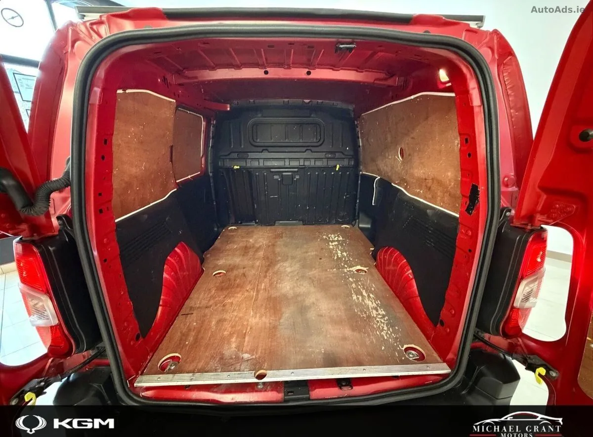 2019 Peugeot Partner – photo 19