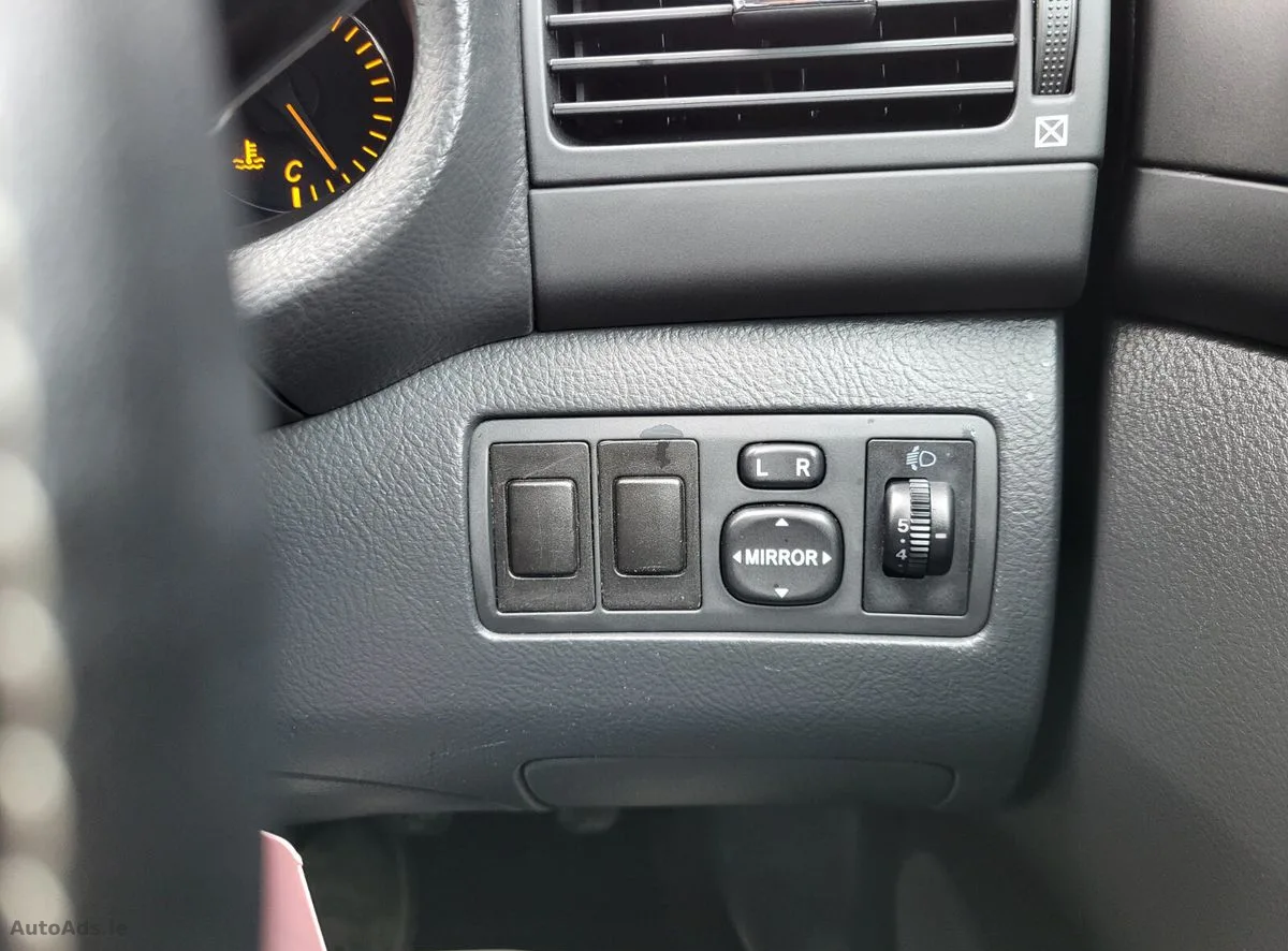 2006 Toyota Avensis – photo 19