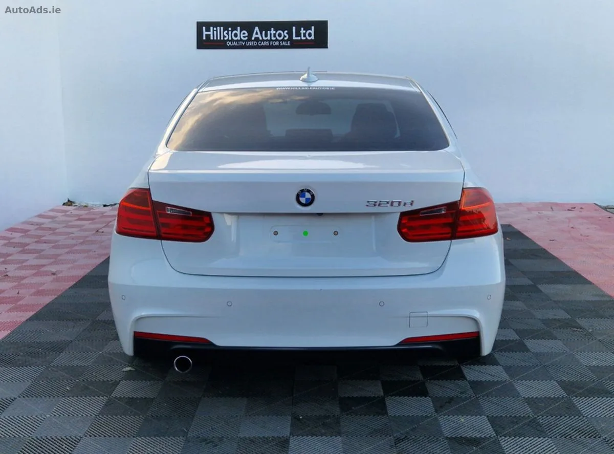 2013 BMW 3-Series – photo 8