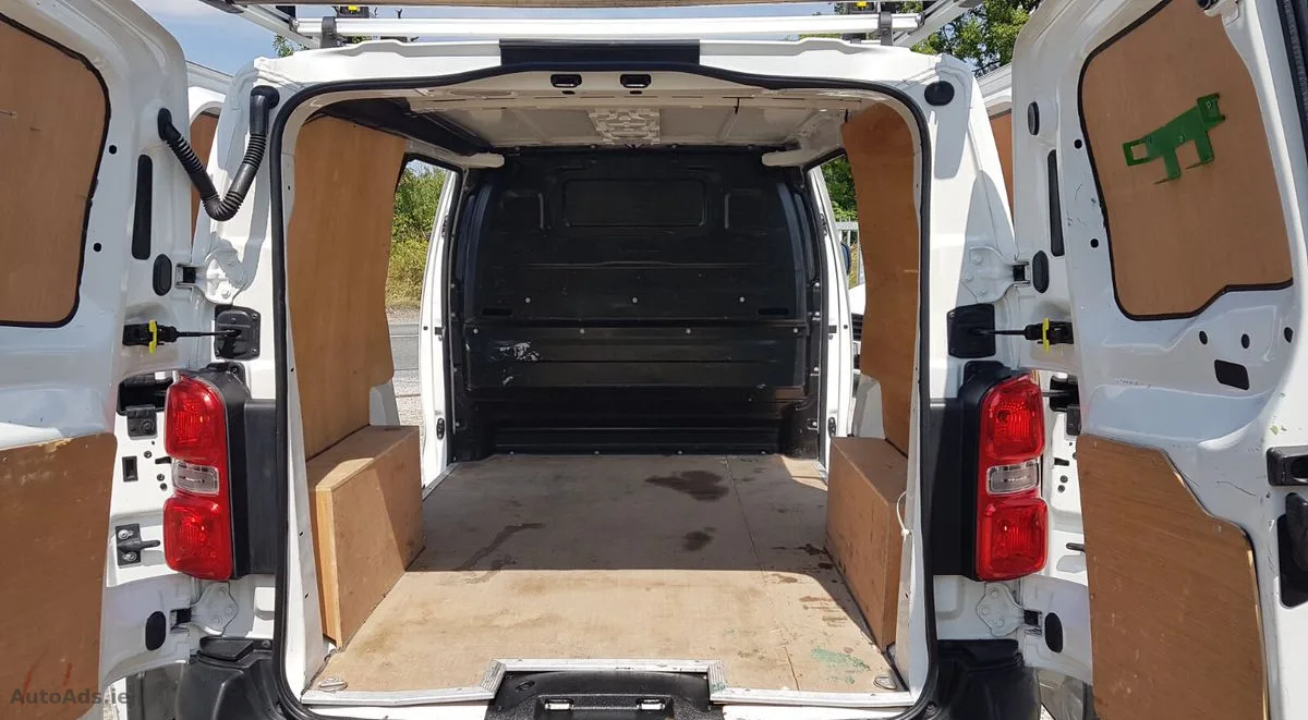 2021 Citroen Dispatch – photo 11