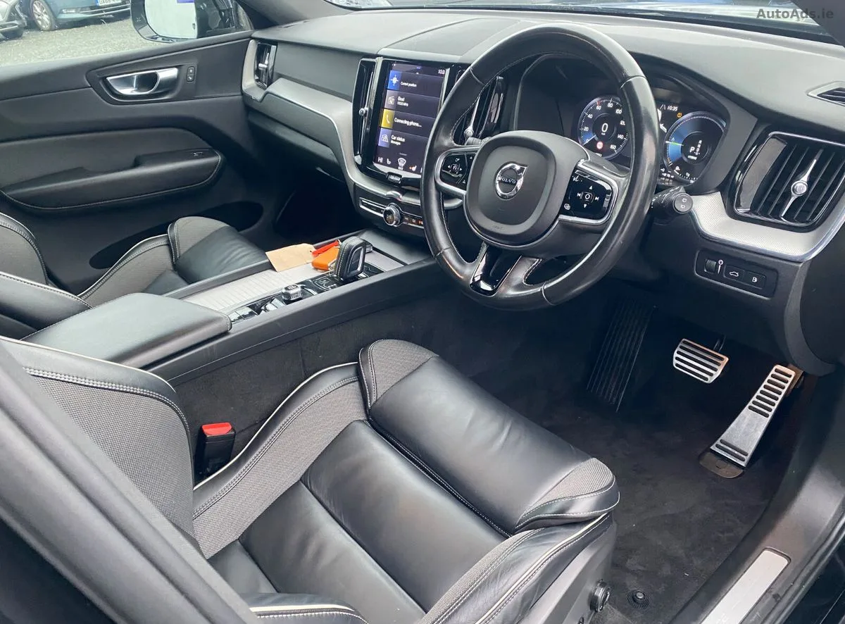 2021 Volvo XC60 – photo 19