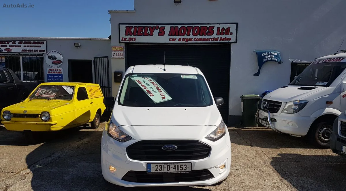2023 Ford Transit – photo 2