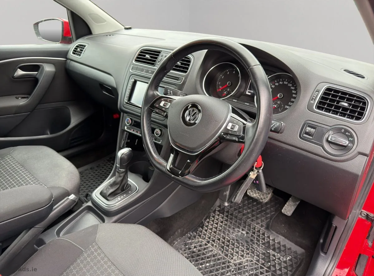2014 Volkswagen Polo – photo 16