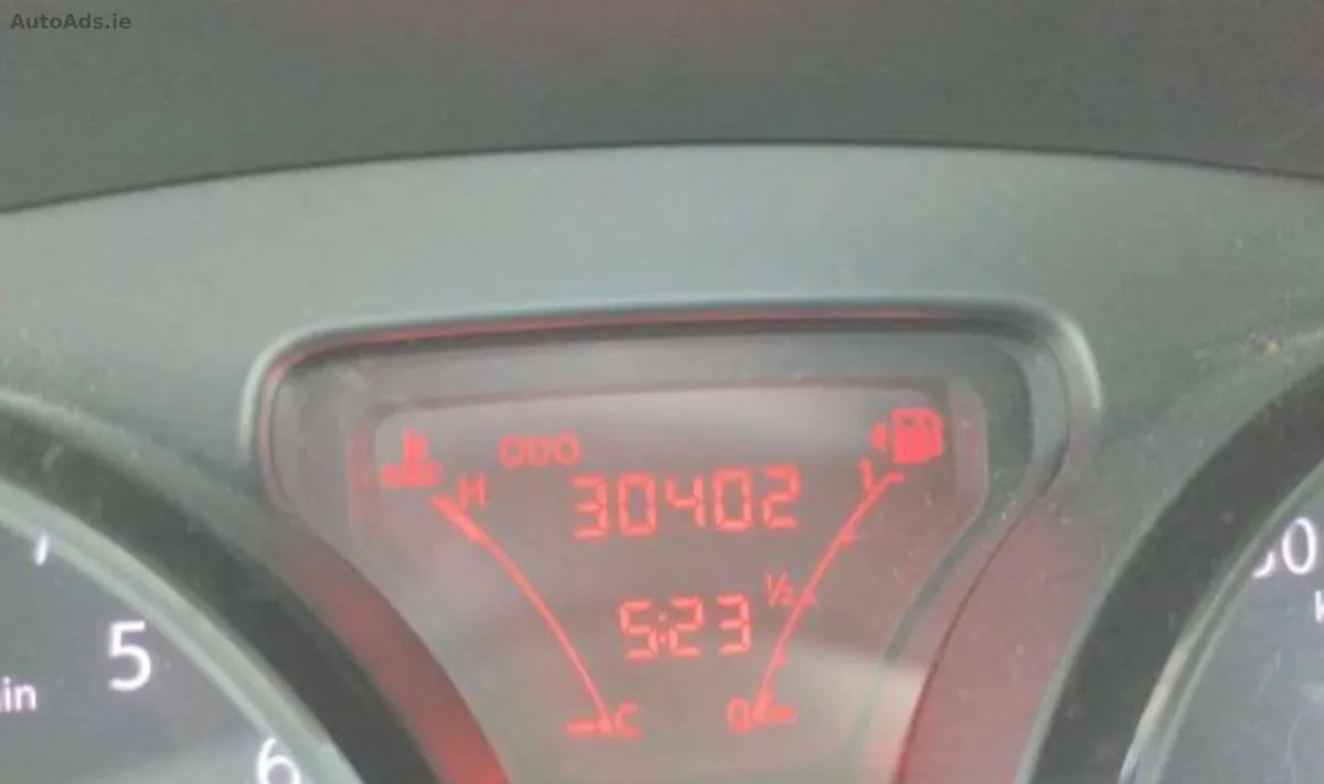 2015 Nissan Note – photo 2