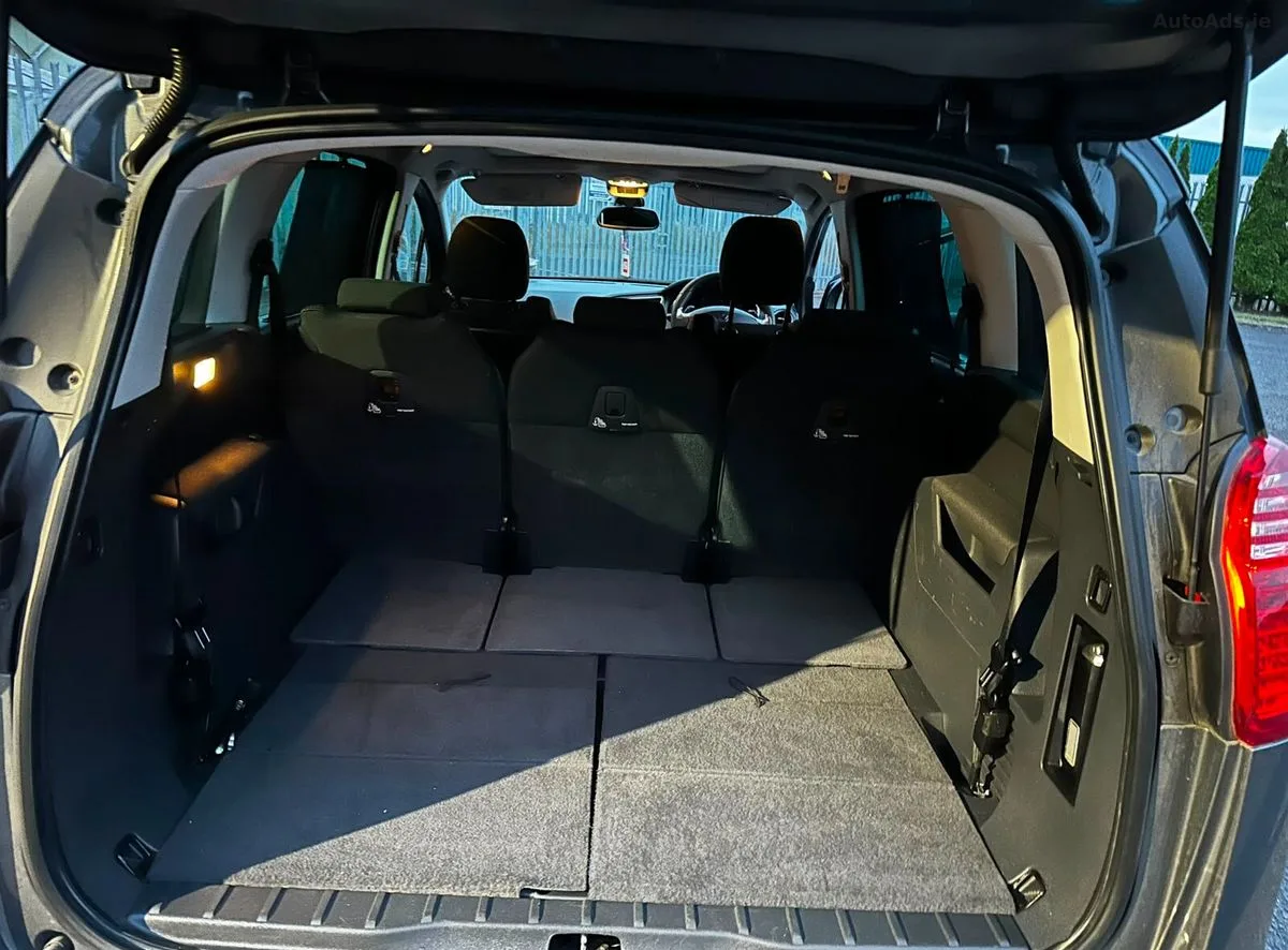2013 Peugeot 5008 – photo 9