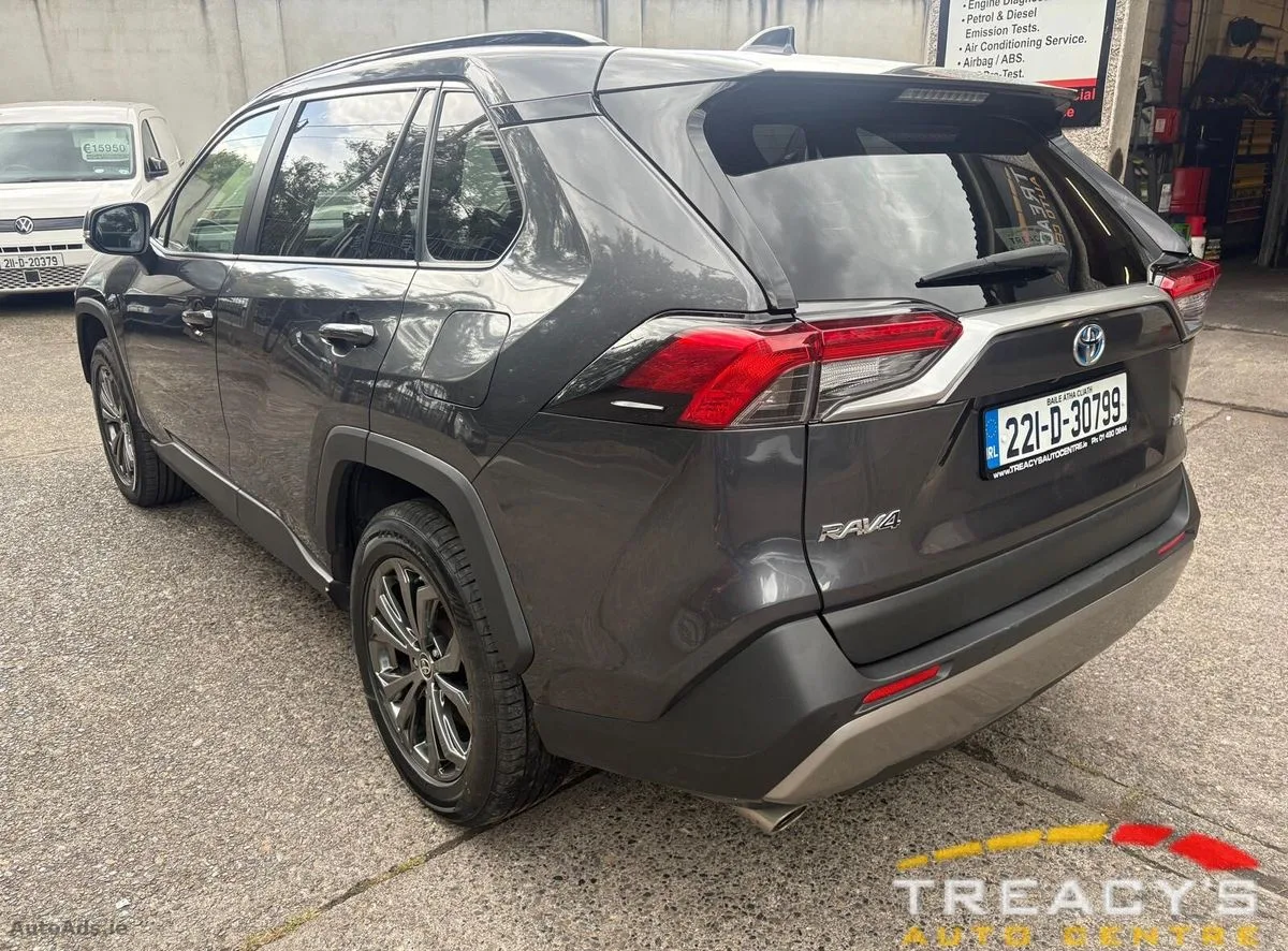 2022 Toyota RAV4 – photo 6