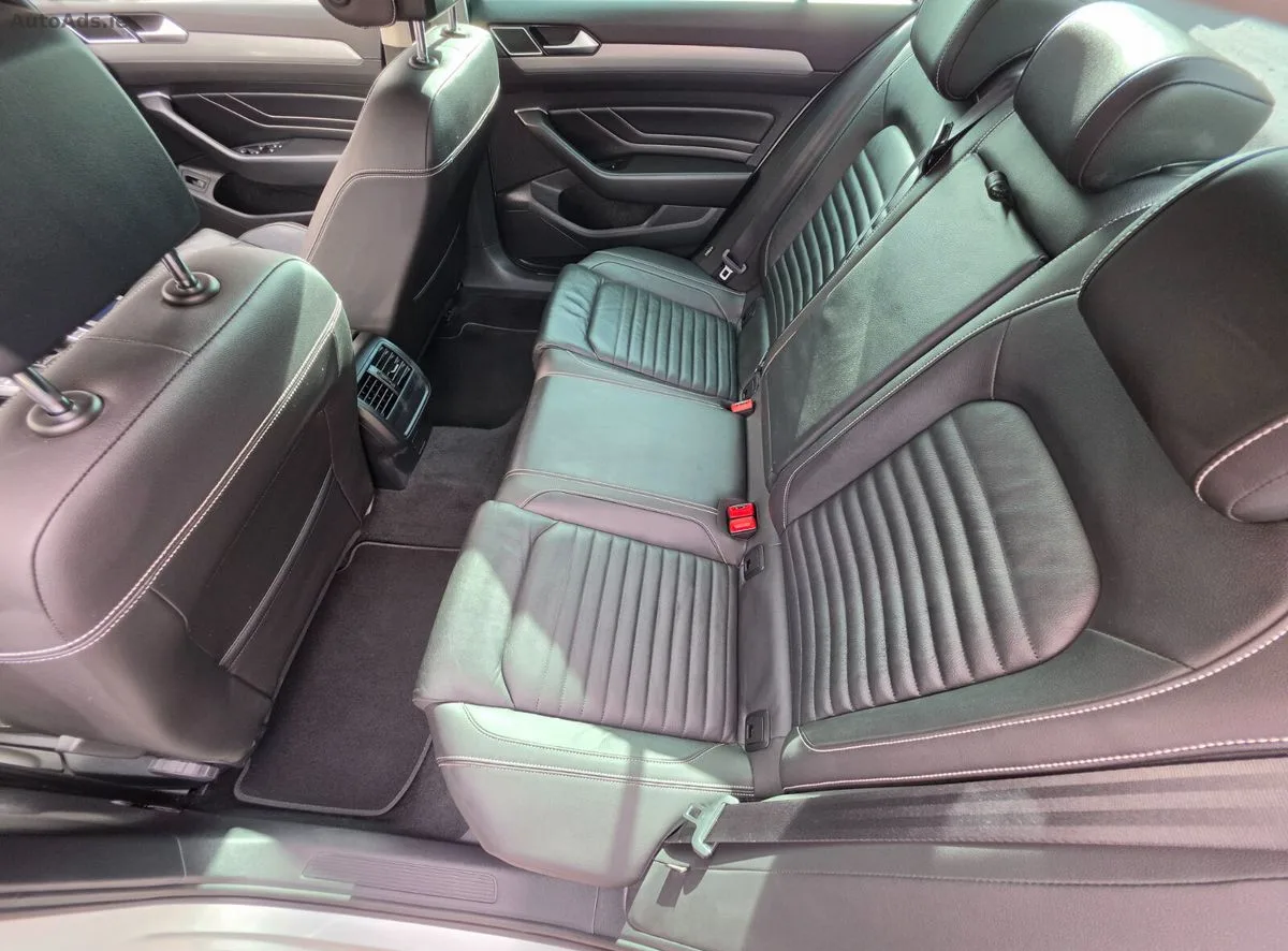 2020 Volkswagen Passat – photo 12