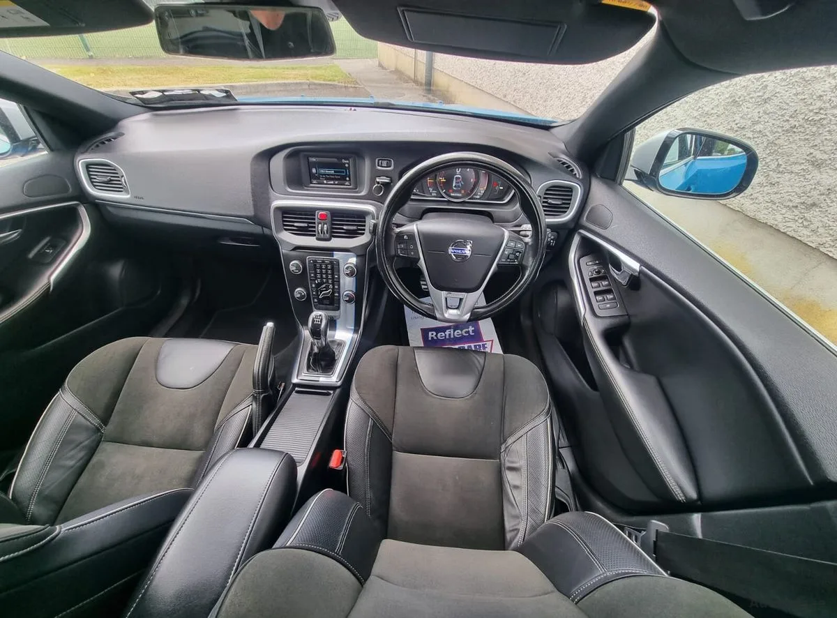 2015 Volvo V40 – photo 15