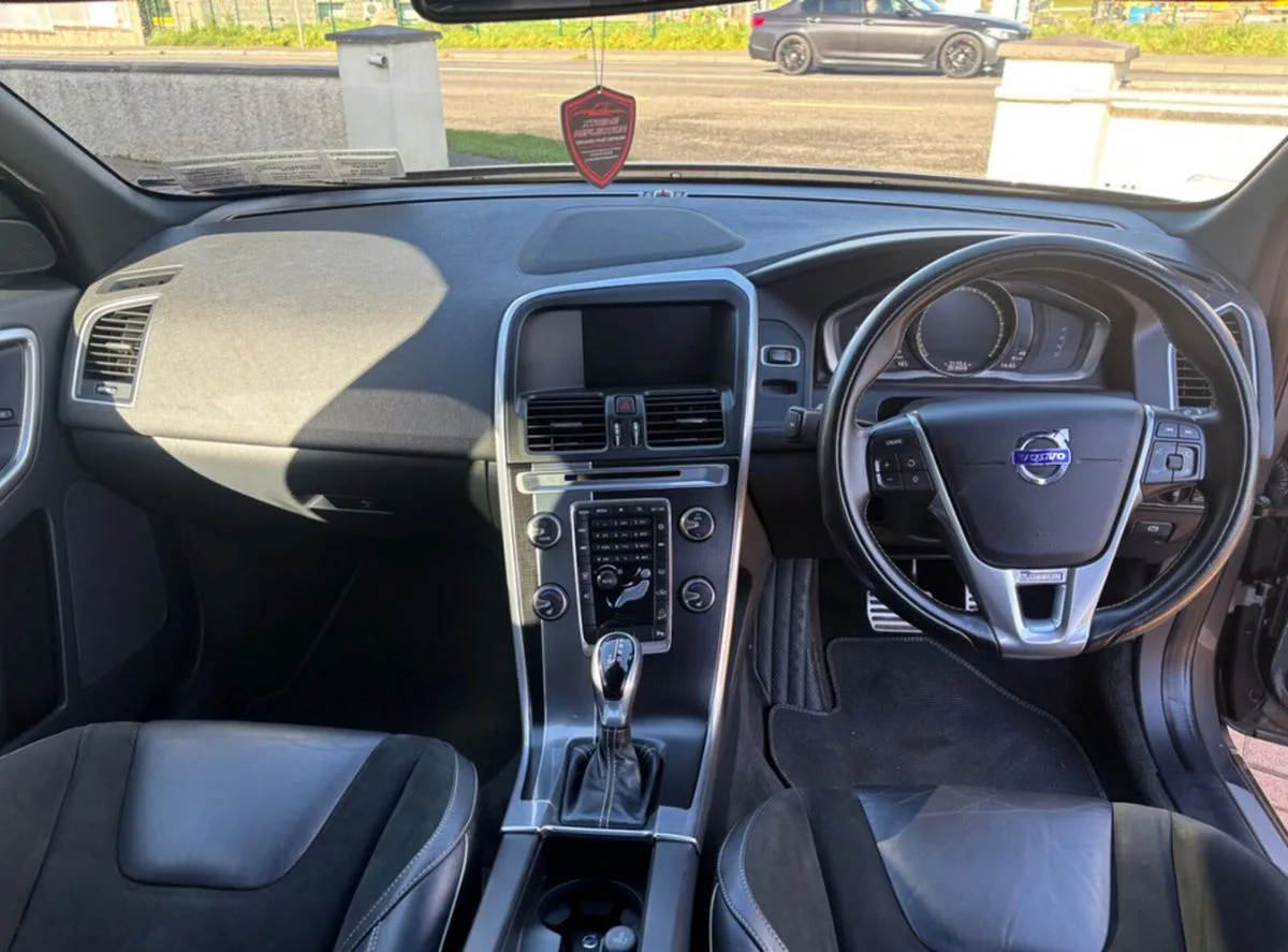 2016 Volvo XC60 – photo 11