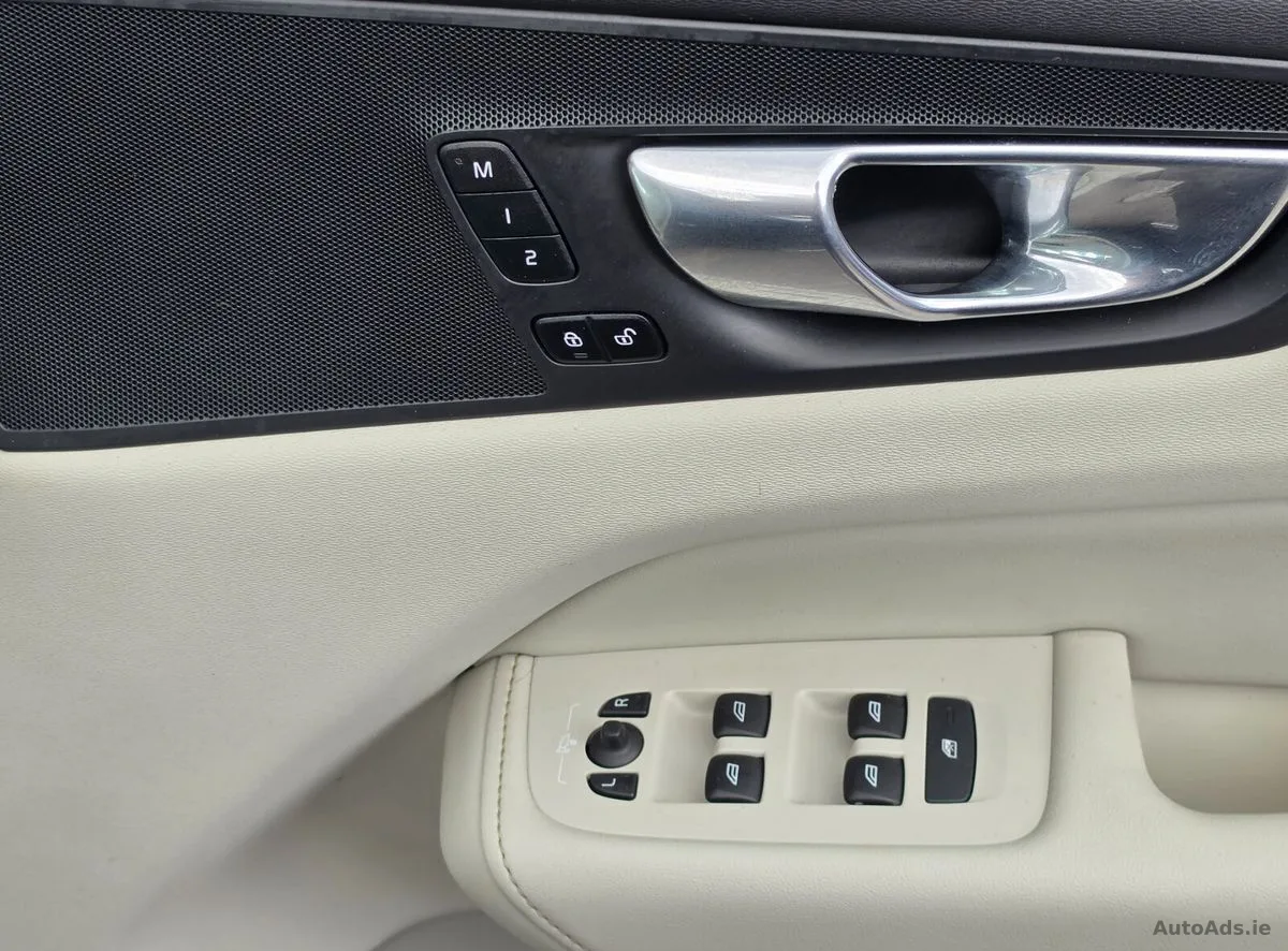 2021 Volvo XC60 – photo 11