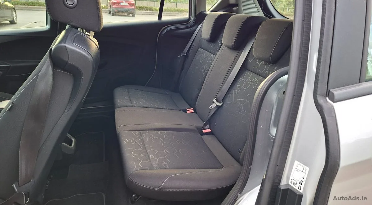 2015 Ford B-Max – photo 12