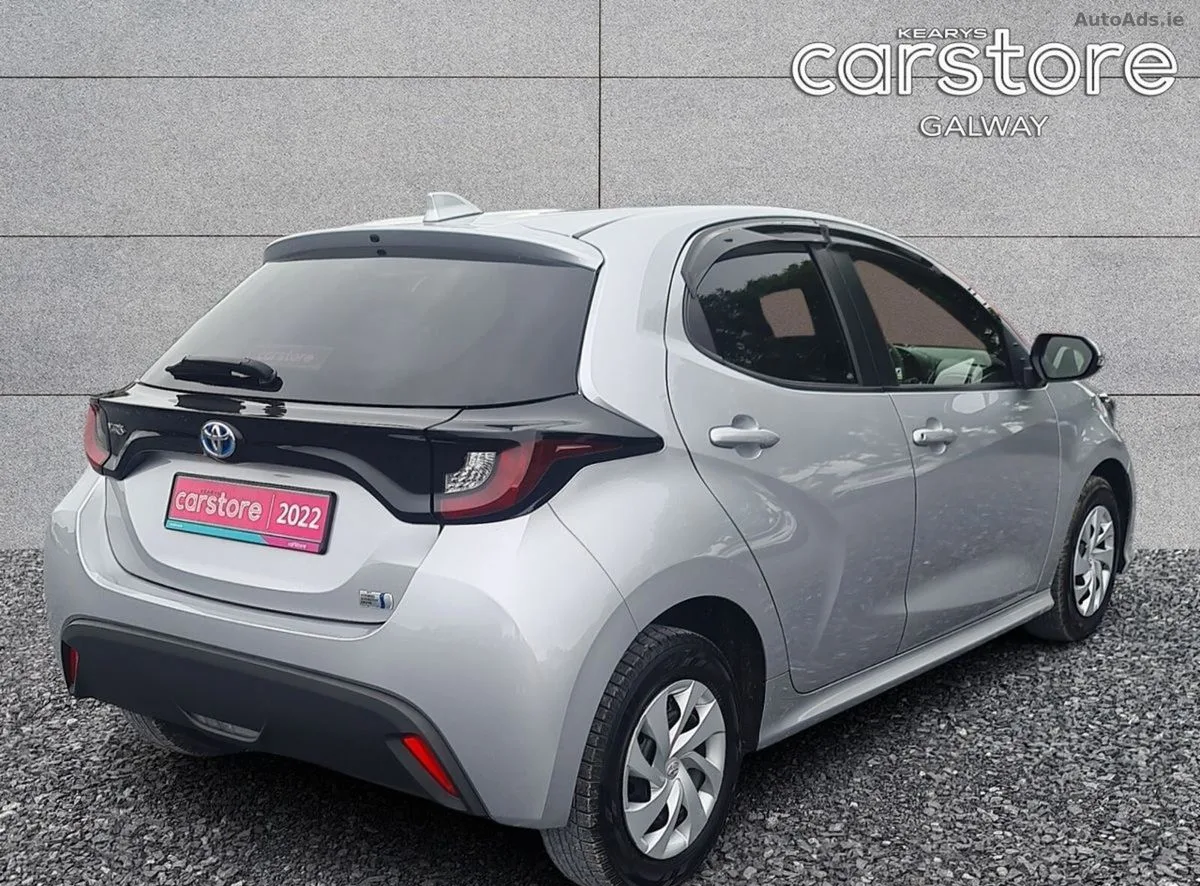 2022 Toyota Yaris – photo 3