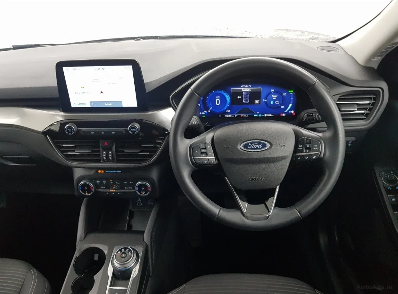 2024 Ford Kuga – photo 3