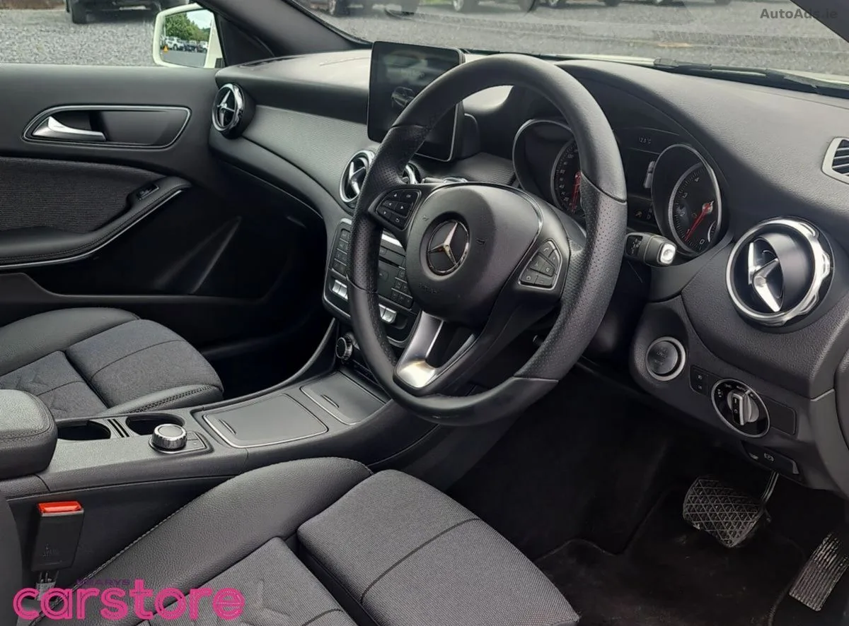 2017 Mercedes-Benz GLA – photo 12