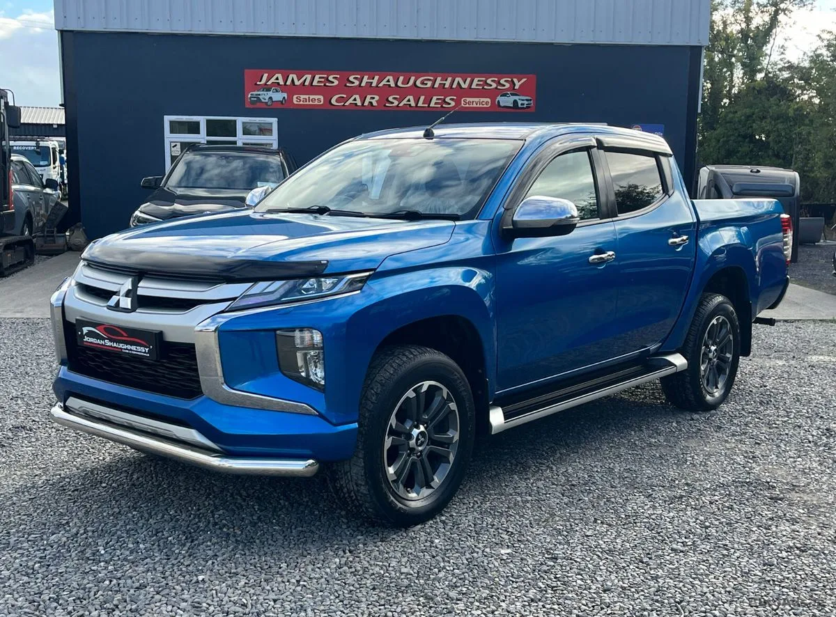 2021 Mitsubishi L200