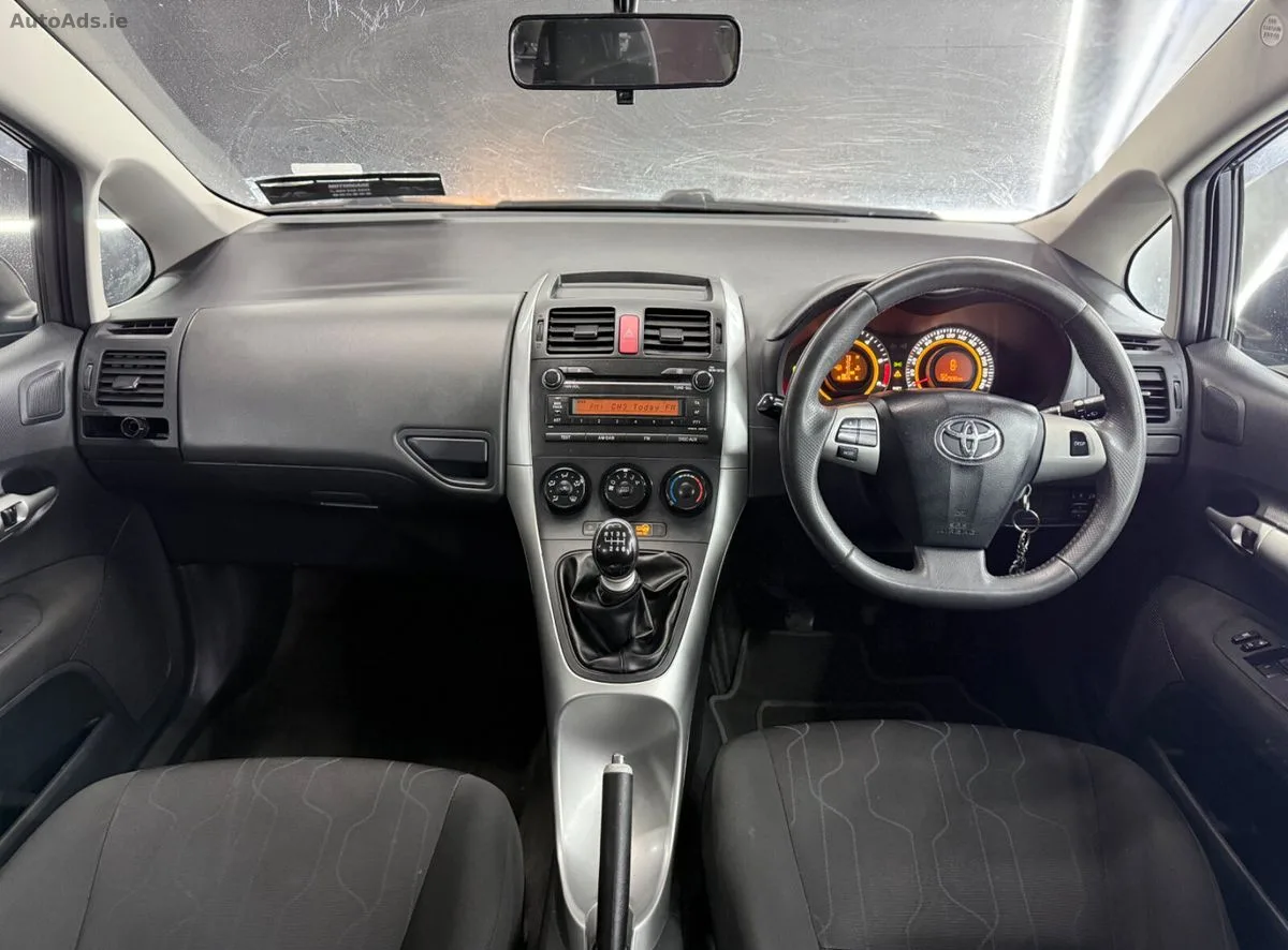 2011 Toyota Auris – photo 19