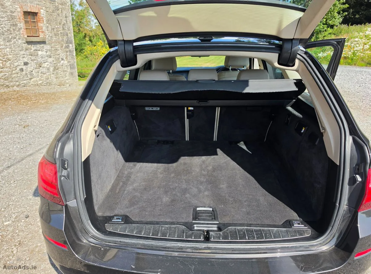 2014 BMW 5-Series – photo 9