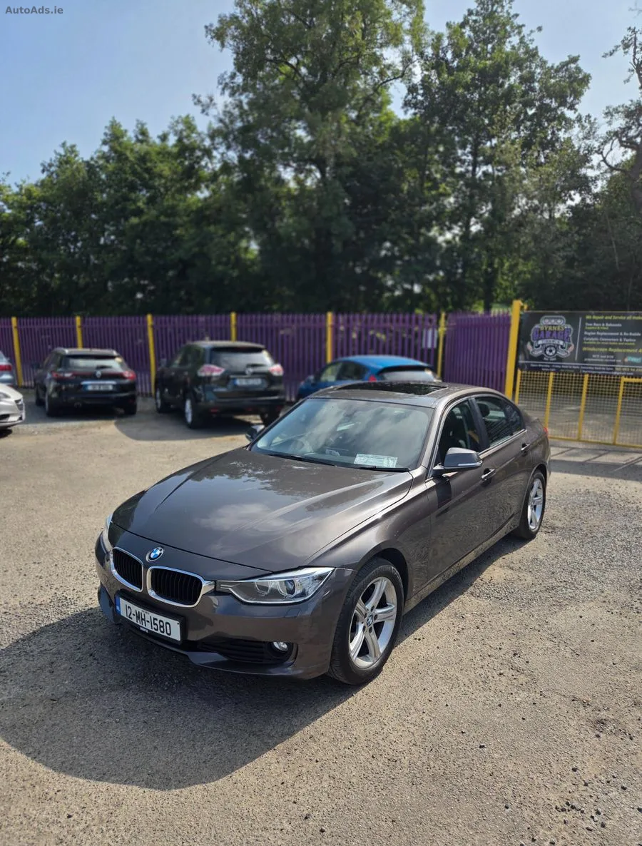 2012 BMW 3-Series – photo 8