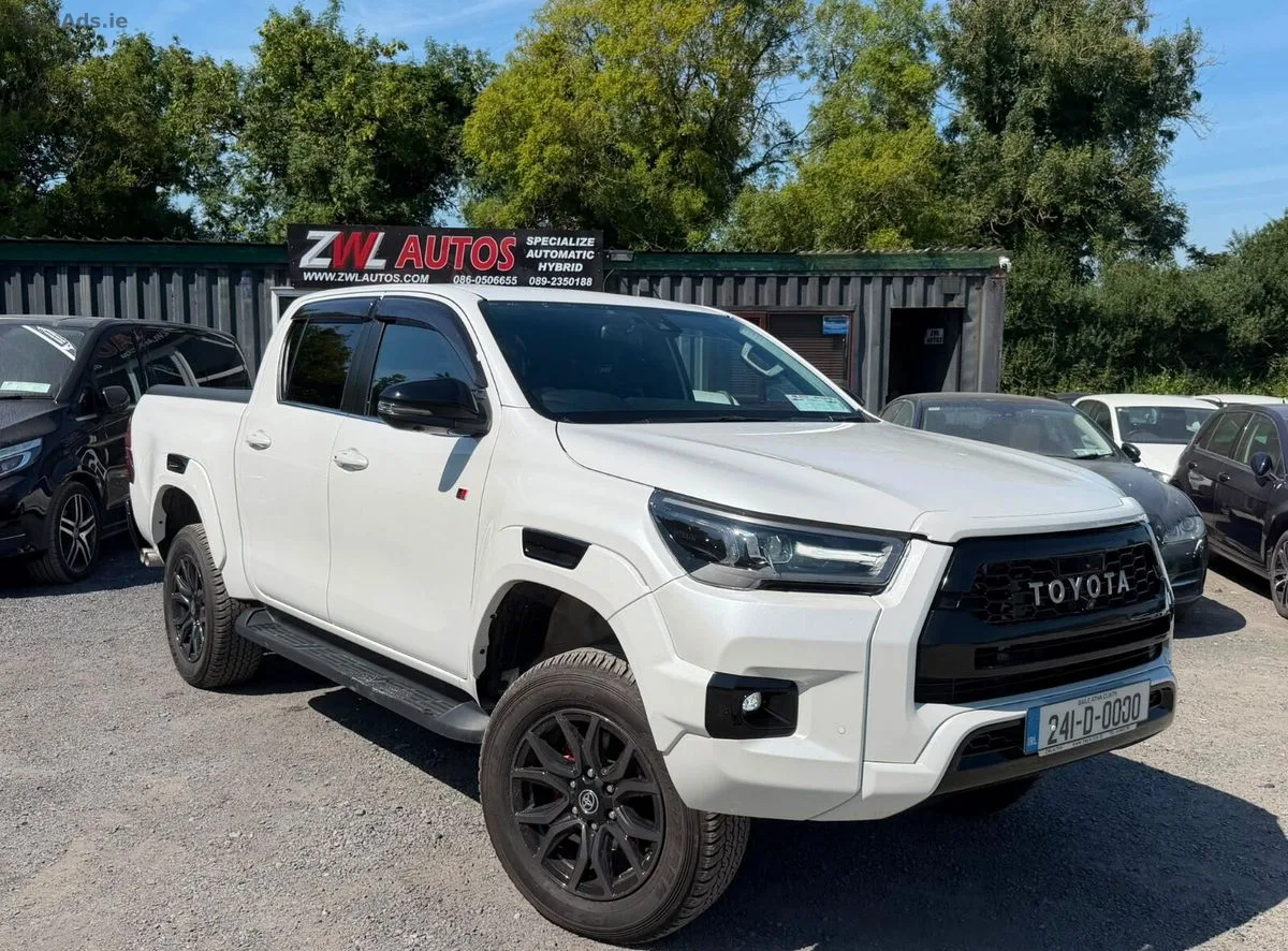 2024 Toyota Hilux