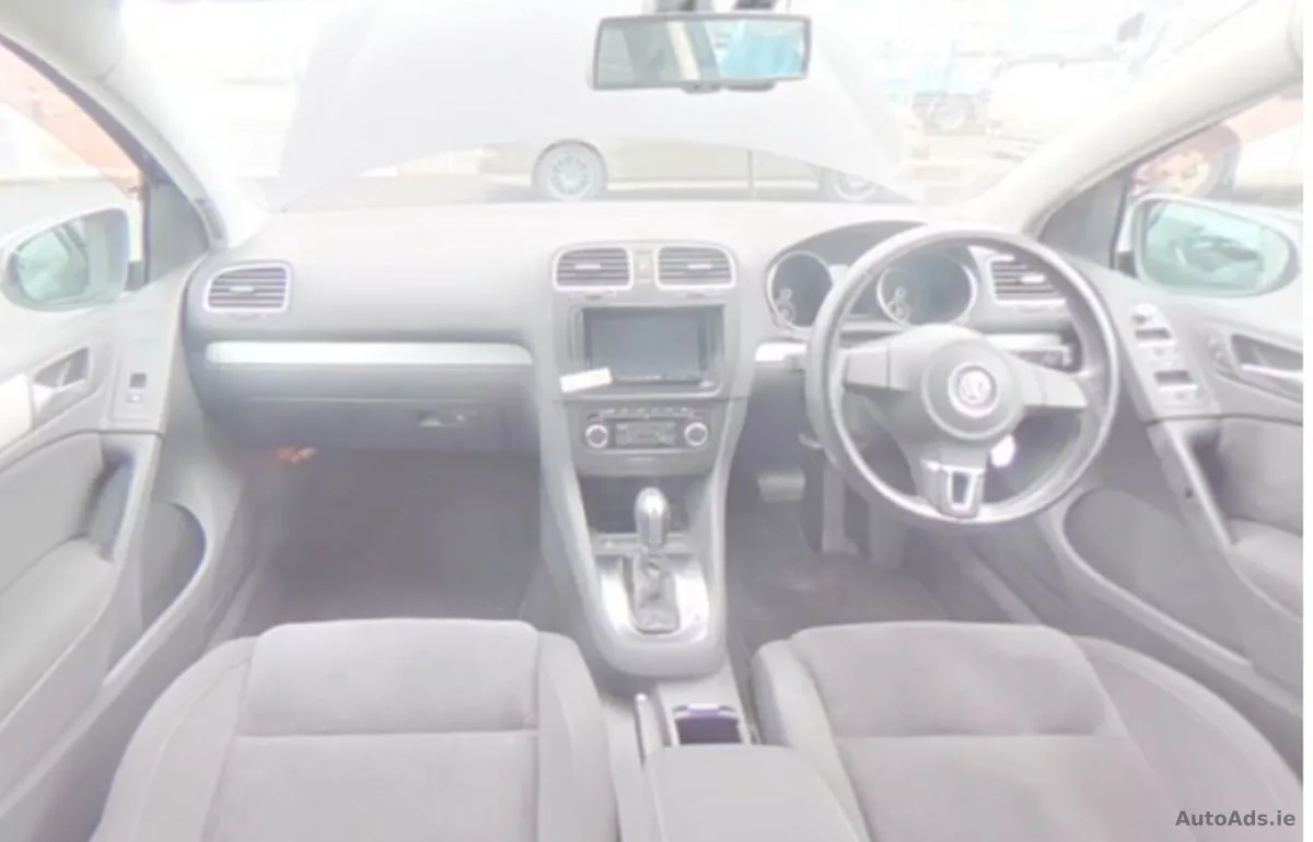 2012 Volkswagen Golf – photo 2