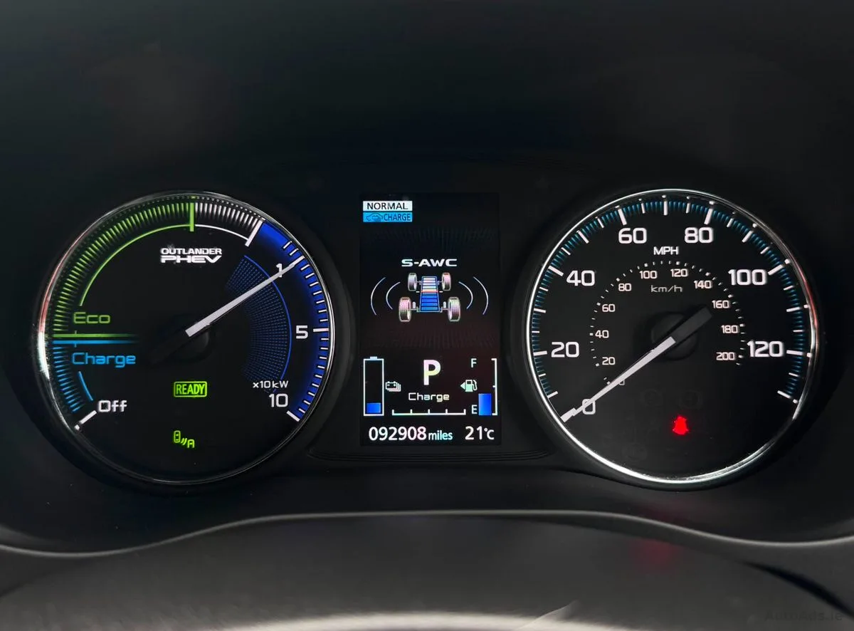 2019 Mitsubishi Outlander – photo 18