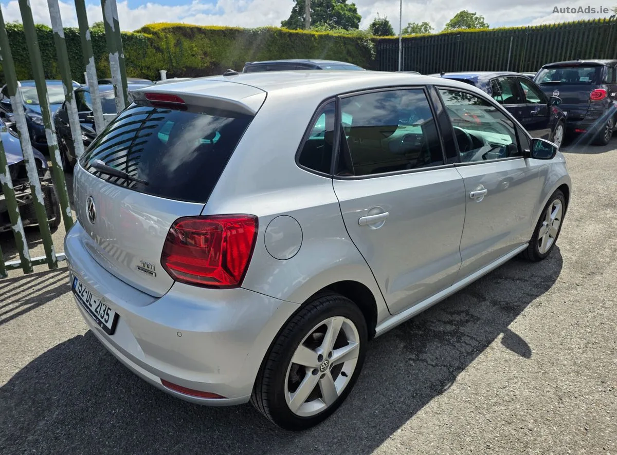 2015 Volkswagen Polo – photo 2