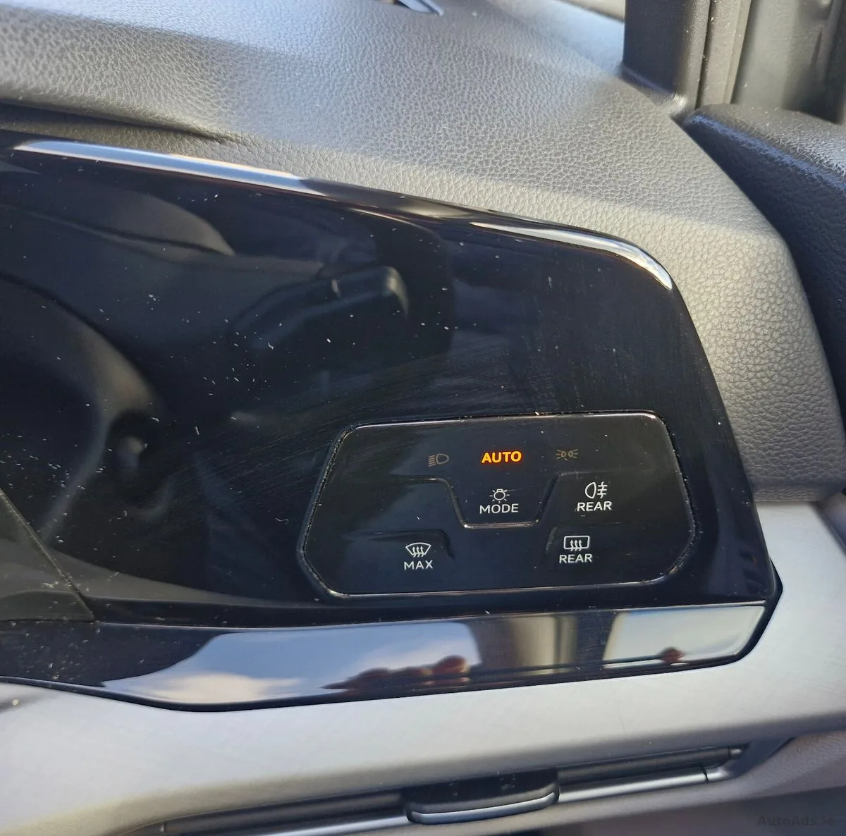 2022 Volkswagen Golf – photo 12