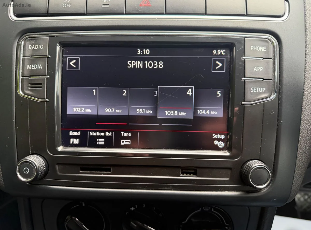 2013 Volkswagen Polo – photo 10