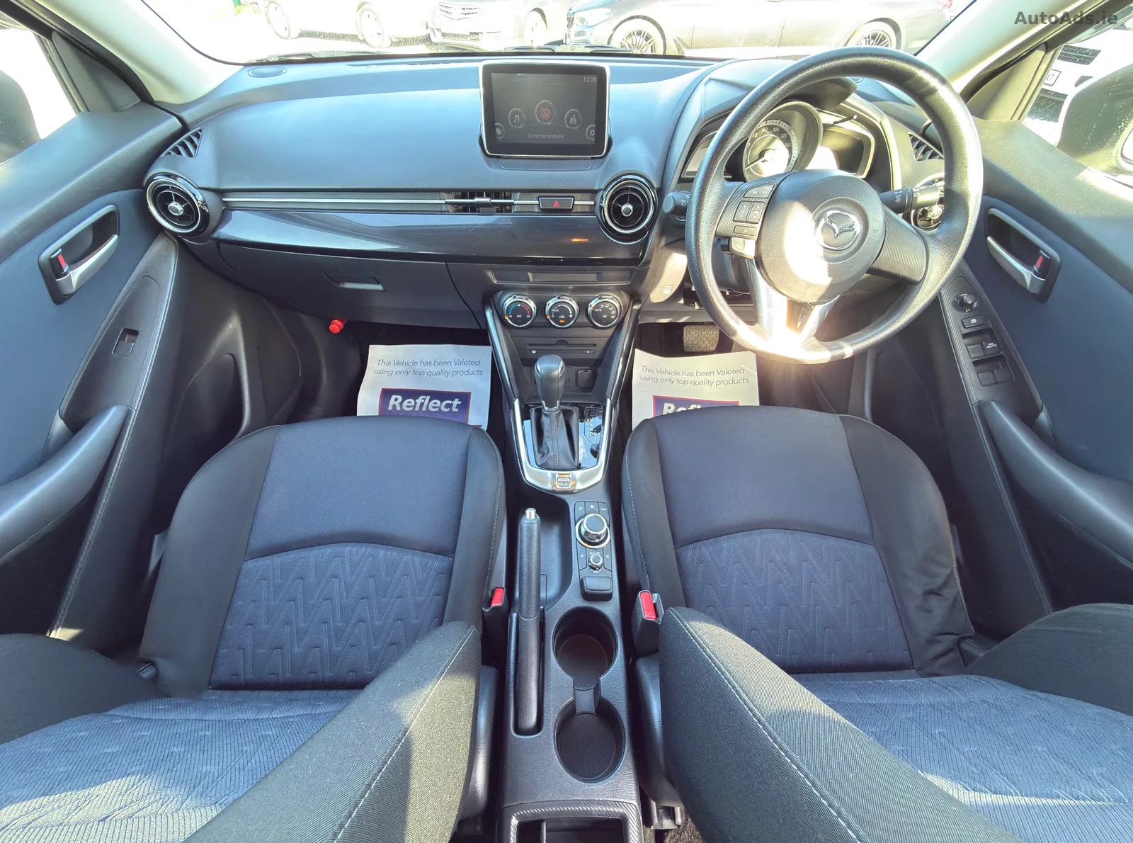 2015 Mazda Demio – photo 13