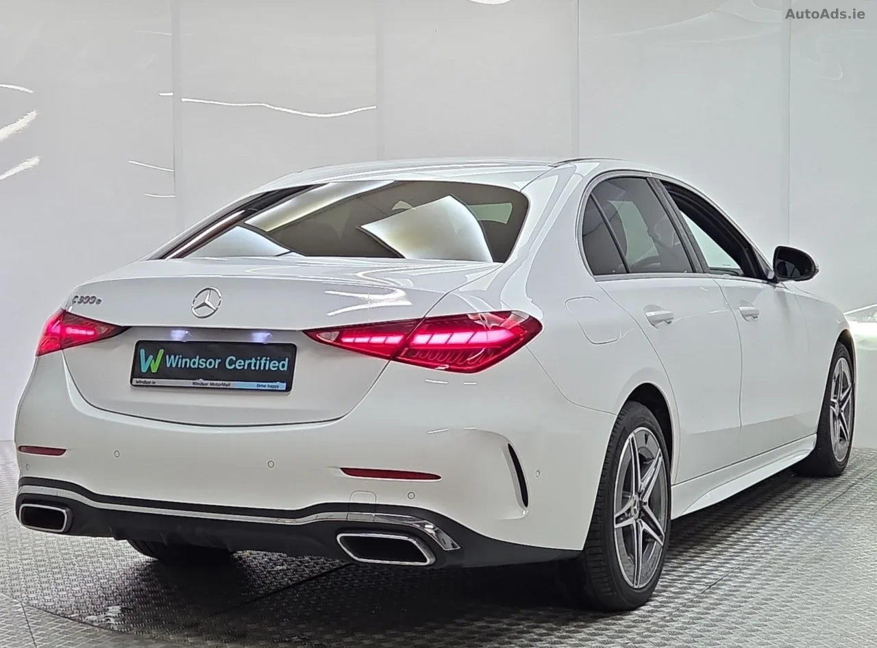2023 Mercedes-Benz C-Class – photo 2