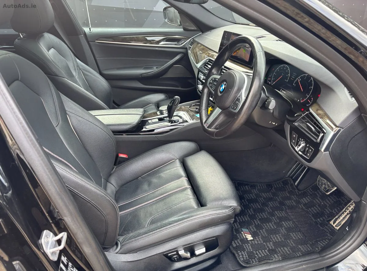 2018 BMW 5-Series – photo 10