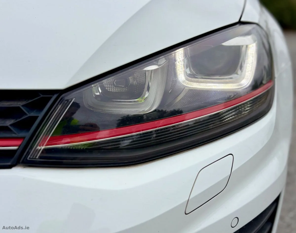 2013 Volkswagen Golf – photo 12
