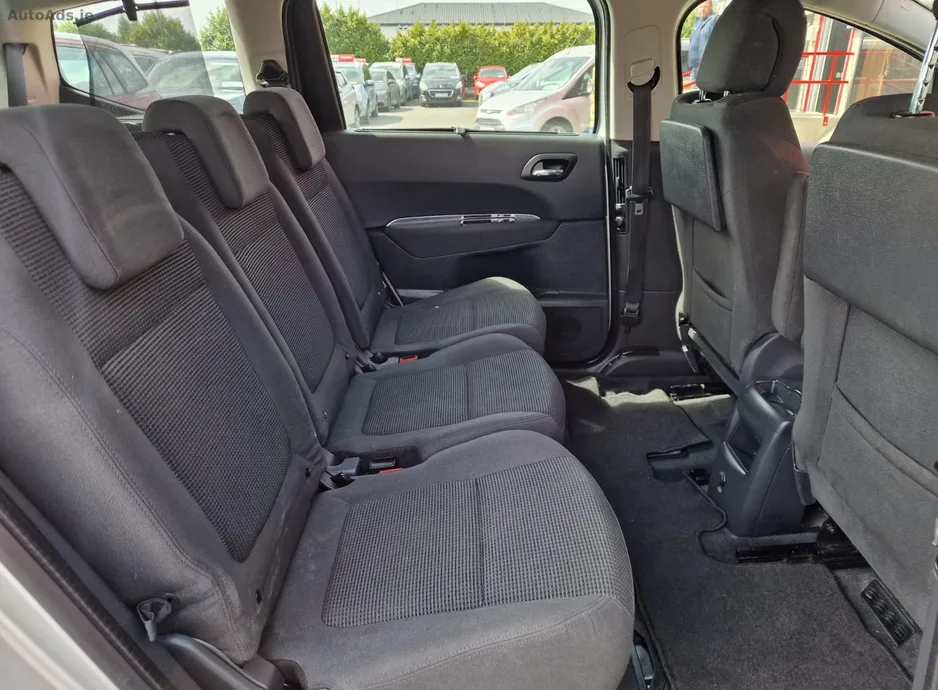 2015 Peugeot 5008 – photo 9
