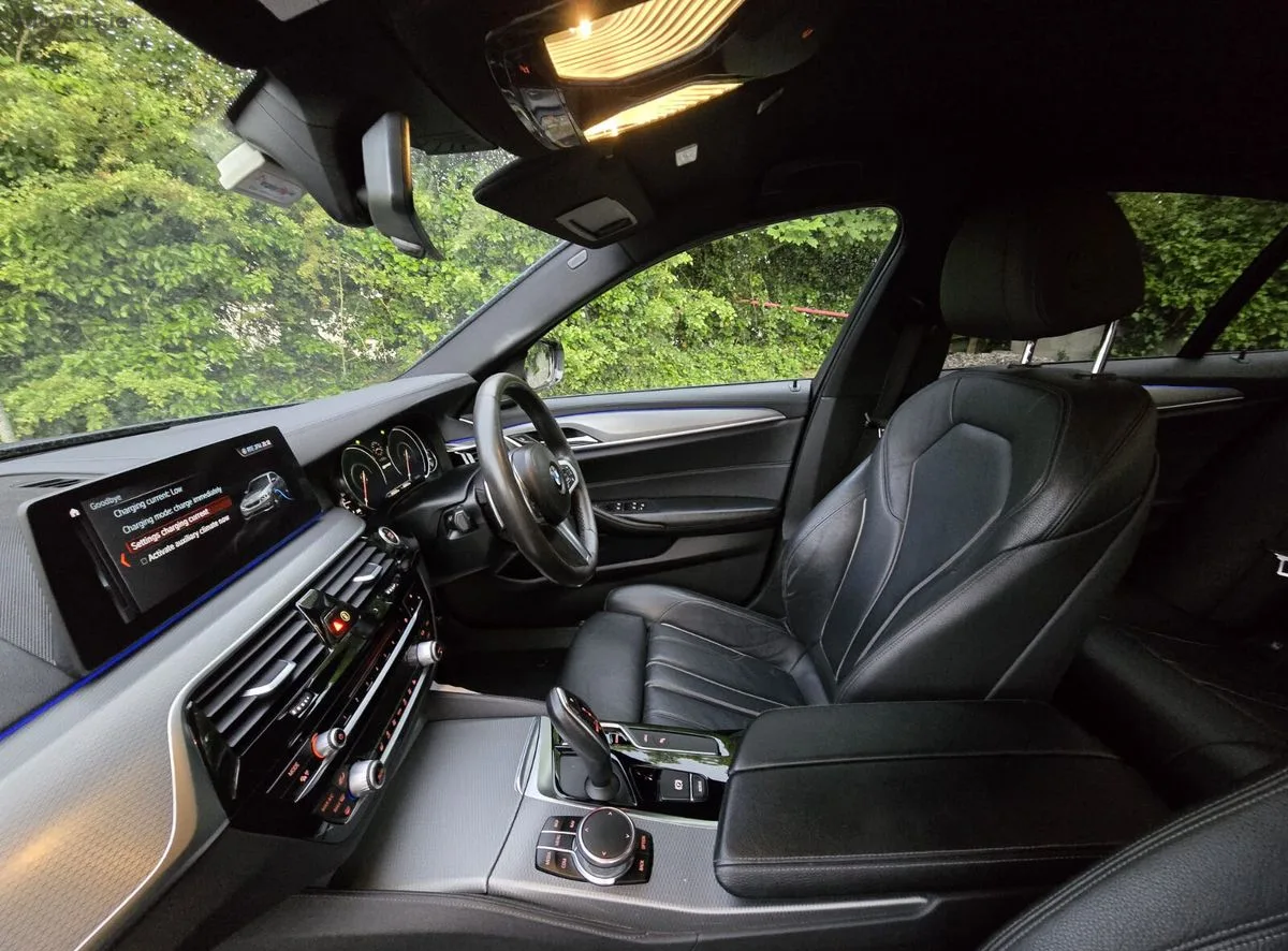 2017 BMW 5-Series – photo 20