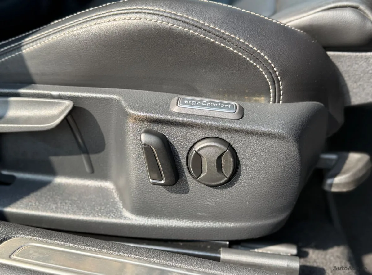 2020 Volkswagen Passat – photo 18