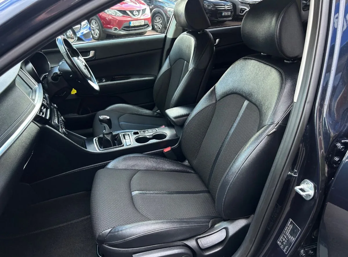 2019 Kia Optima – photo 11