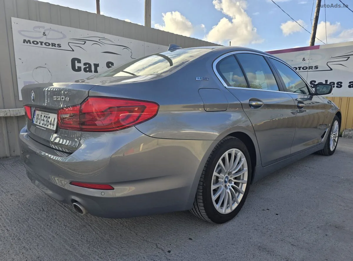 2018 BMW 5-Series – photo 6